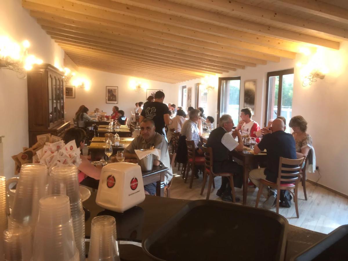 Agriturismo La Fornace Centro Ippico 코모 외부 사진