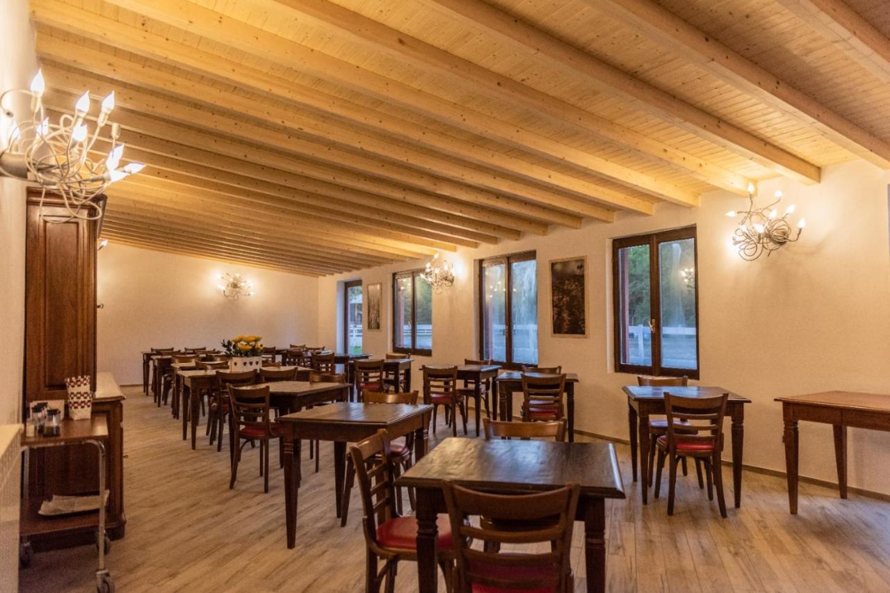 Agriturismo La Fornace Centro Ippico 코모 외부 사진